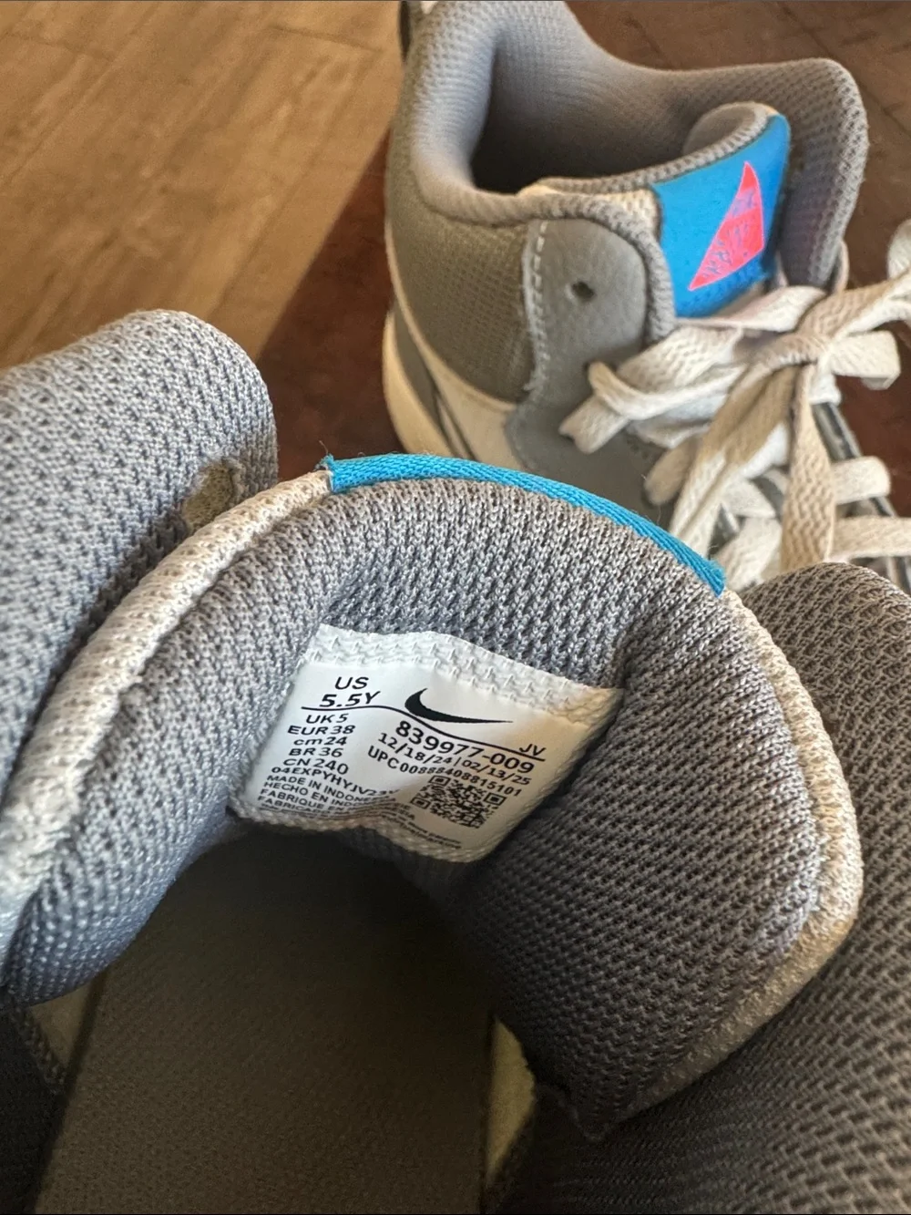 Nike kids high